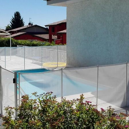 B&B Villa Monterosa Con Piscina Castronno Екстериор снимка