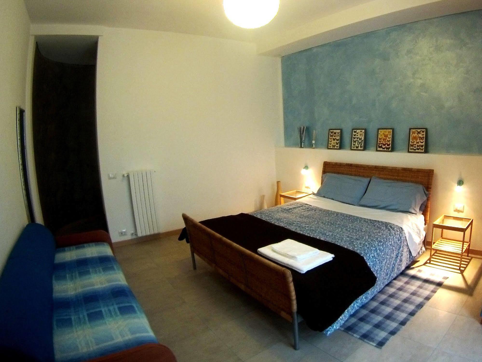 B&B Villa Monterosa Con Piscina Castronno Екстериор снимка